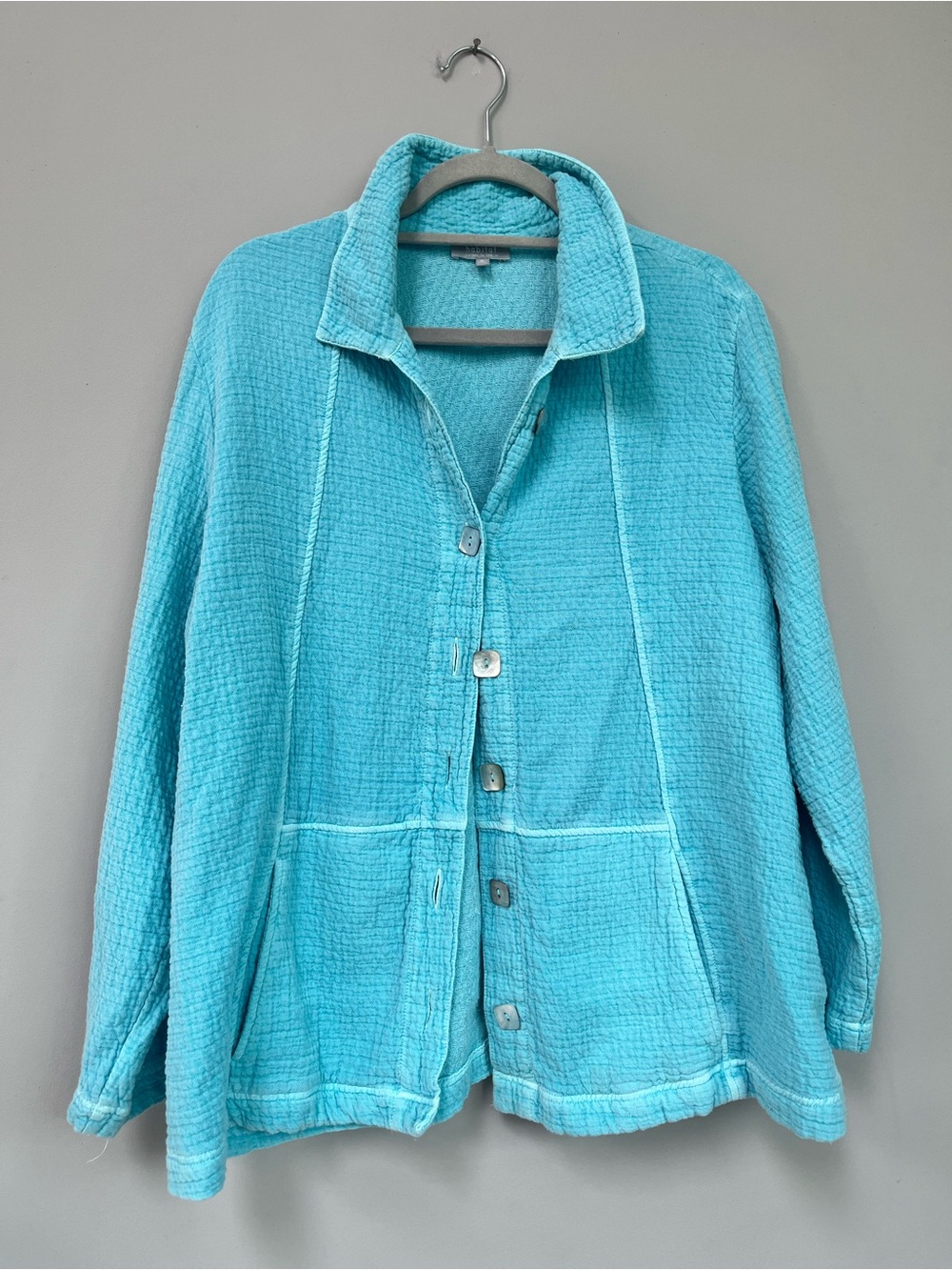 Bright 100% cotton top